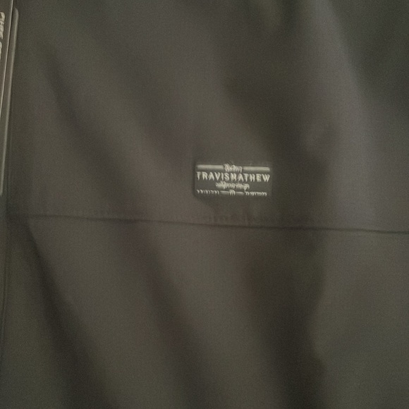 Travis Matthew Crystal Cove 2.0 Special Edition Rain Jacket XXL - Picture 3 of 5